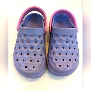Joybees girls rubber shoes. Great condition.